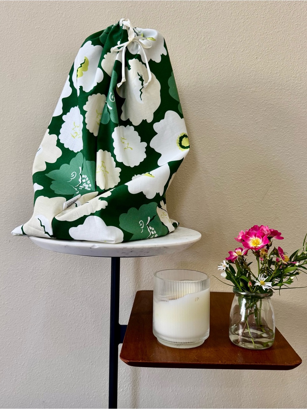 Green Cream Floral Cotton Dust Bag: Cowgirl Boots Storage Travel Organization